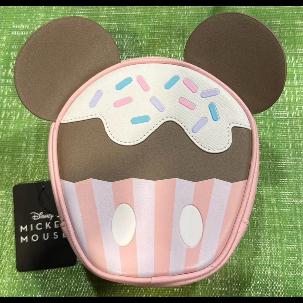 Bioworld Mickey Mouse Sweet Tooth Cupcake Travel Cosmetic Bag